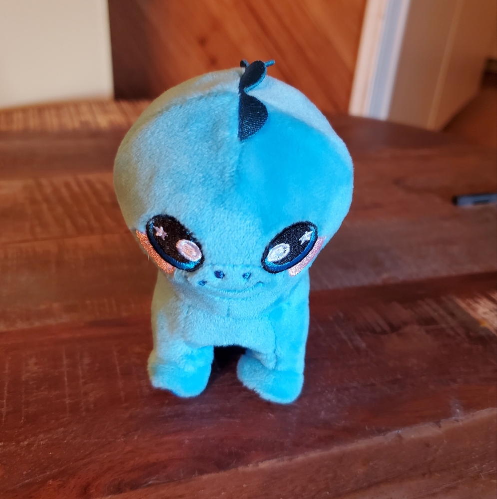 Squeezamals Blue Plush Dinosaur Stuffed Animal